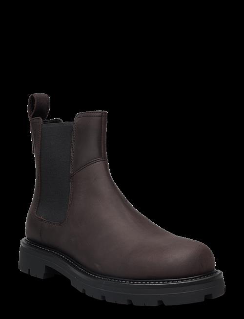 VAGABOND | Cameron | 46