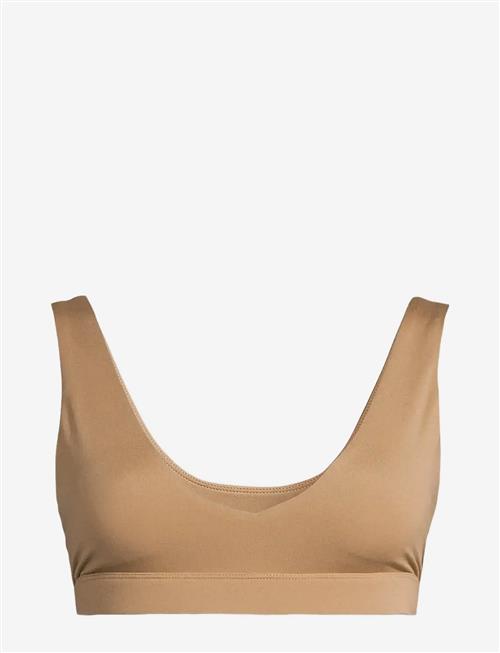 Casall | Soft Touch Padded Sports Bra | M