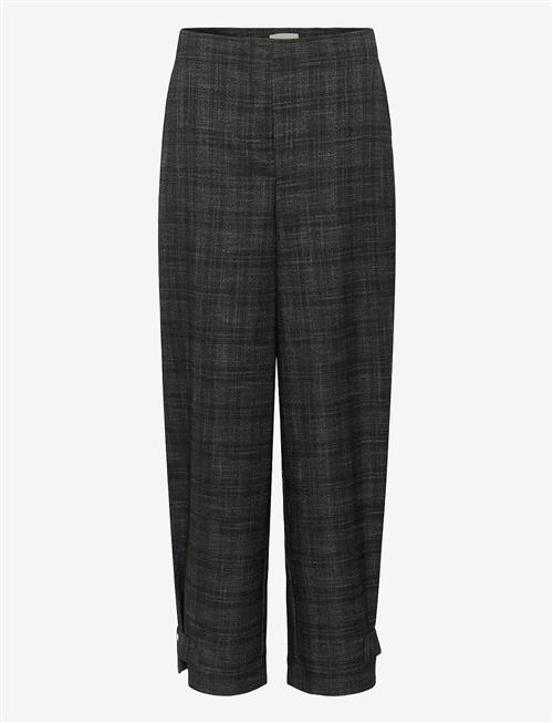 Soaked | Slevonne Suiting Pants | L