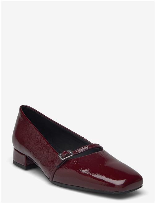 VAGABOND | Debbi | 40